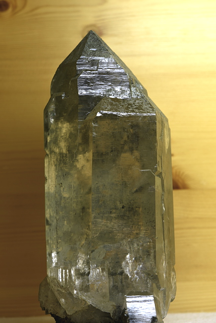 Bergkristall mit Chlorit-Einschluss| H: ca. 15 cm, F: Stubachtal; Finder: Wolfgang Scharler 