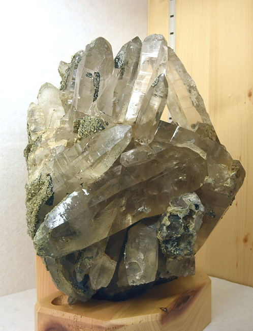 Grosse Bergkristallgruppe| H: 30 cm; F: Maltatal, 2013; Finder: Peter Dulling