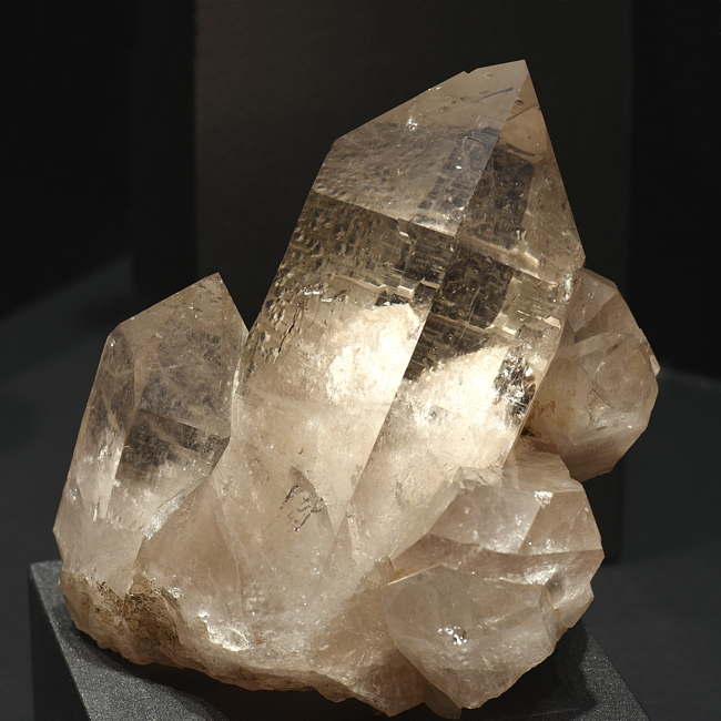 Bergkristall-Gruppe| H: 14 cm; F: Göscheneralp, UR; Sammlung: Markus Mattli