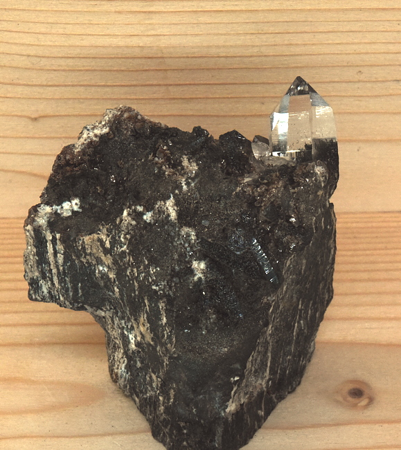 Bergkristall auf Matrix | H: 6 cm; F: Unterberg; Finder: Helga Raich 