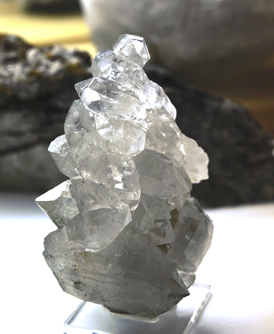 Bergkristall-Stufe | H: 12 cm; F: Schwarzenbach; Sammlung: Peter & Alois Seiwald 