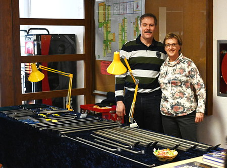 Sabine und Andreas Ziessler aus Österreich verkauften Titan-Werkzeuge