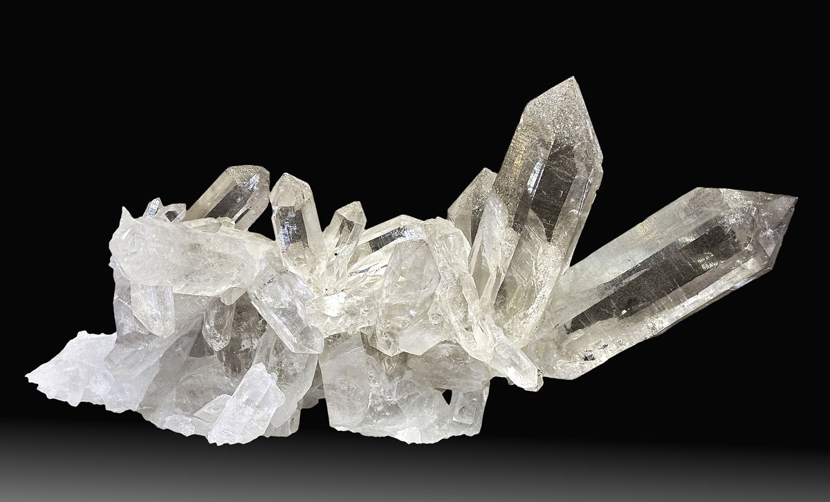 Grosse Bergkristallstufe| B: 40 cm cm; F: Oberaar, BE; Finder: Walter und Hannes Casut