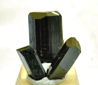 Epidotkristalle| H: 1.6 cm; Fundort: Söllnkarkogel, Obersulzbachtal; Finder: Kurt Nowak 
