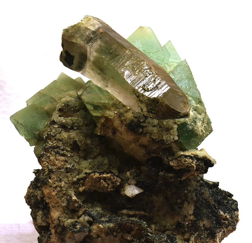 grüner Fluorit und Quarz| H: ca. 12cm, F: Gastein; Finder: Erwin Scheider 