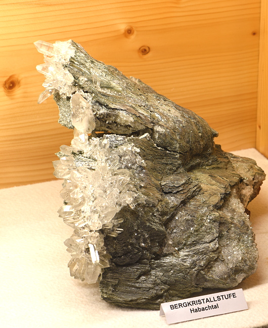 Bergkristallstufe| H: 16 cm; F: Habachtal; Finder: Franz Millgramer