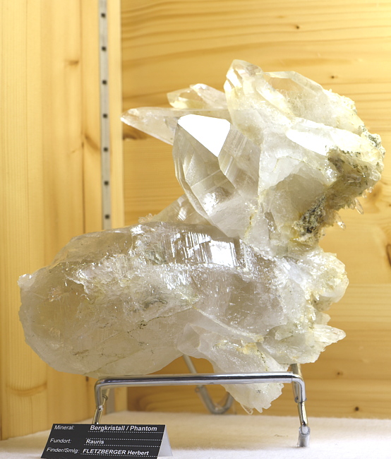 Bergkristall mit Phantom| B: 17 cm; F: Rauris; Finder: Herbert Fletzberger