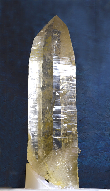 Bergkristall| H: 15 cm; F: Rauris; Finder: Harald Spuller, Michael Neff