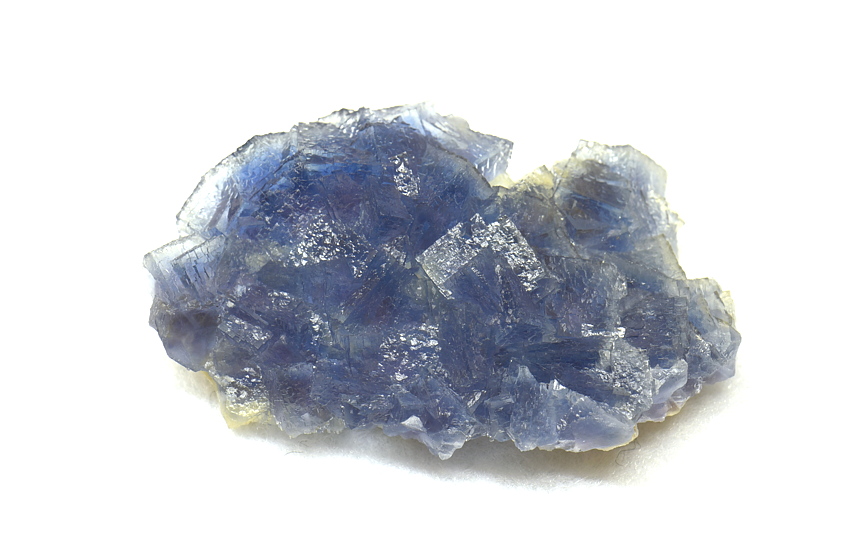 Blauer Fluorit| B: 5 cm; F: Vorderkrimml; Finder: Niederegger, Schöpp, Gandler