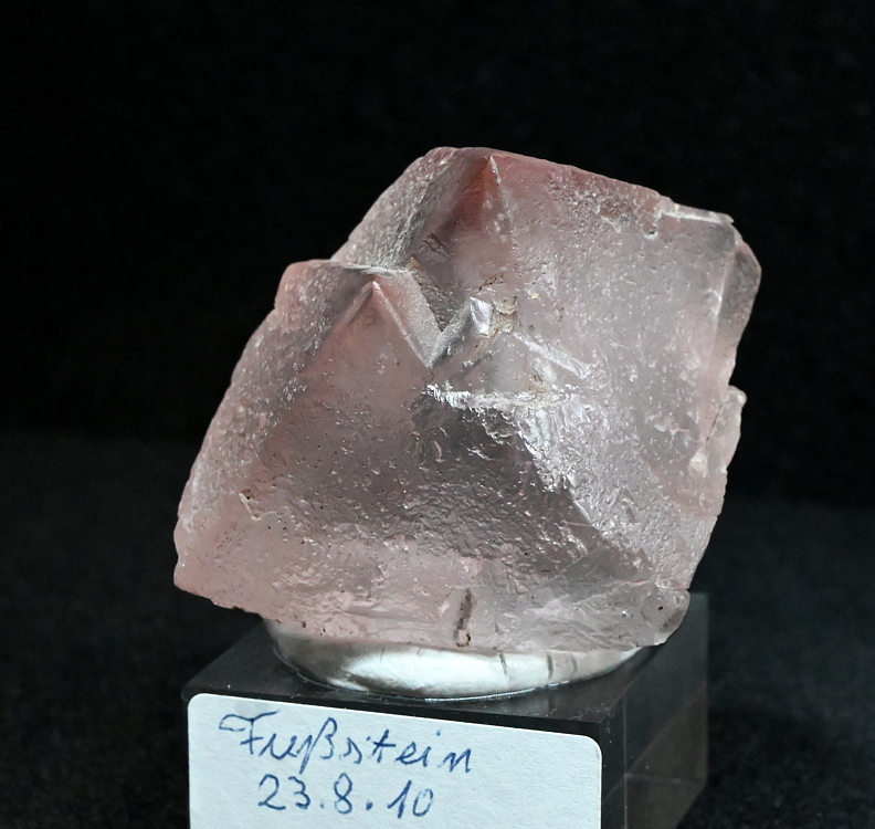 Rosa fluorit| B:5 cm; F: Fussstein, 2010; Finder: Vinzenz Eller