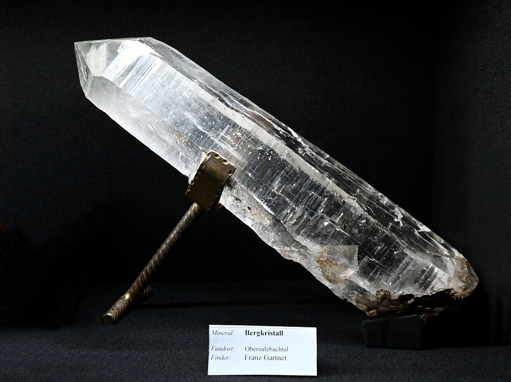 Bergkristallspitze| LK:25 cm; F: Obersulzbachtal; Finder: Franz Gartner