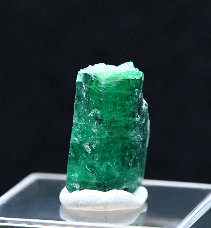 Smaragd| H:2 cm; F: Sedl, Habachtal; Finder: Kurt Nowak