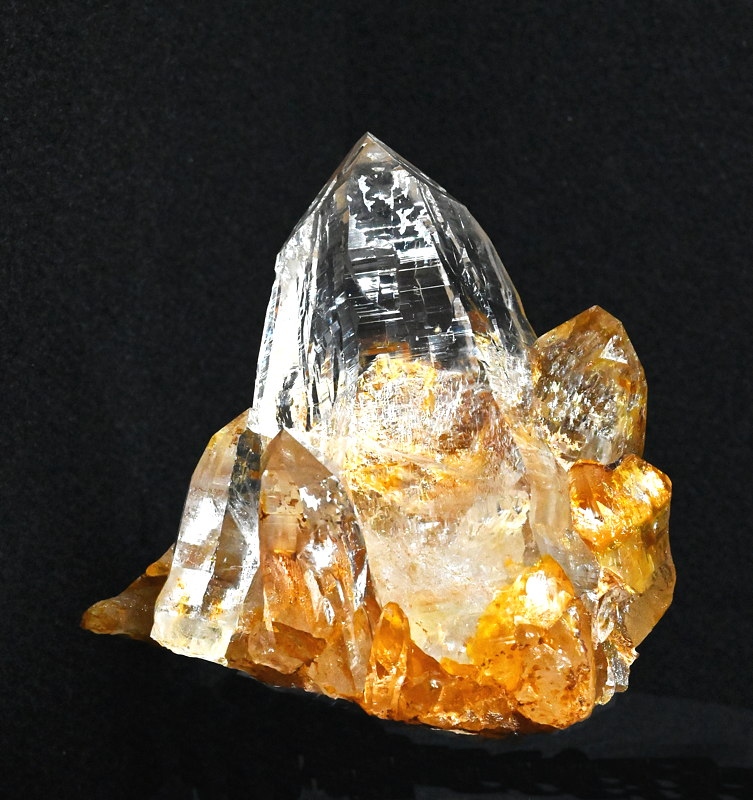 Bergkristall-Gruppe| H: 8 cm, F: Rauris, Finder: Matthias Daxbacher