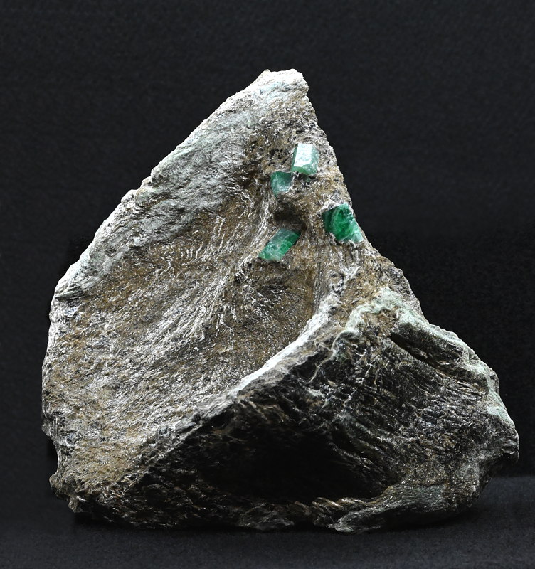 Smaragde in Muttergestein| B: 11 cm, F: Habachtal, Finder: Andreas Steiner