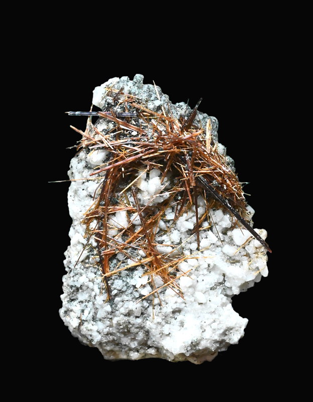 Rutil auf Periklin| H: 5 cm, F: Schw. Hörndl, Untersulzbachtal, Finder: Kurt Nowak