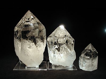Drei schöne Quarzspitzen| Faulhorn, VS; grösster Kristall H: 23cm 