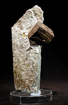 Pyrit| Faulhorn, VS; Würfelkante 3cm; Stufenhöhe 13cm 