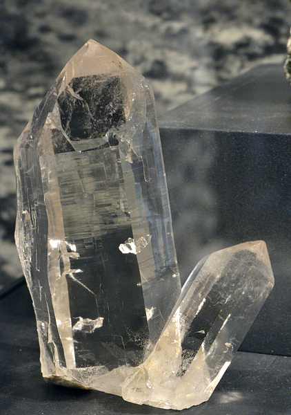 Klarer Bergkristall| H: 10cm; F: Galenstock, VS; Sammlung: Bruno Schaub. 