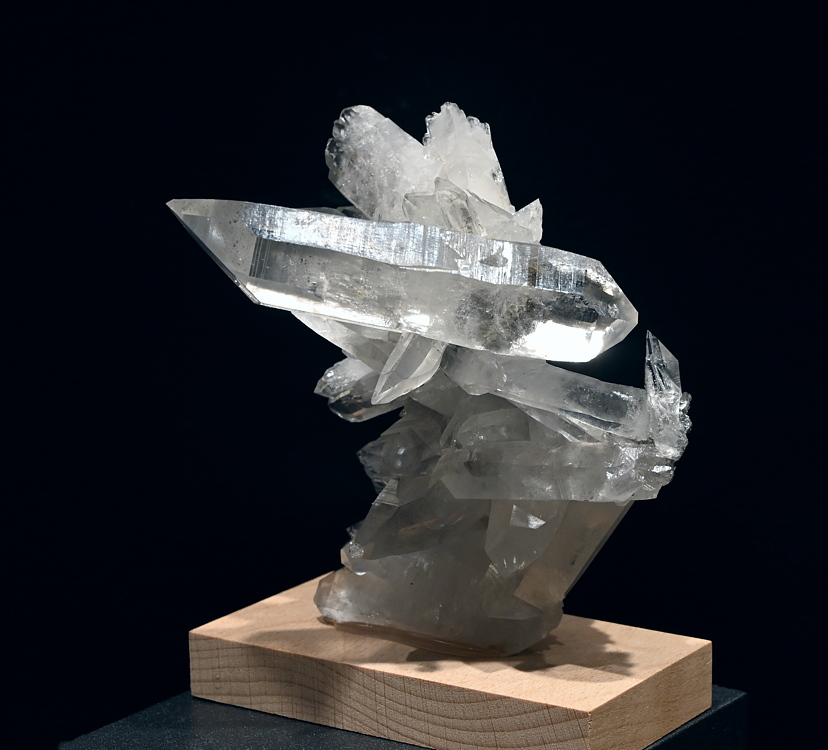 Bergkristall-Doppelender-Stufe| H: 8 cm; F: Piz Regina, GR; Sammlung: Simon Flepp