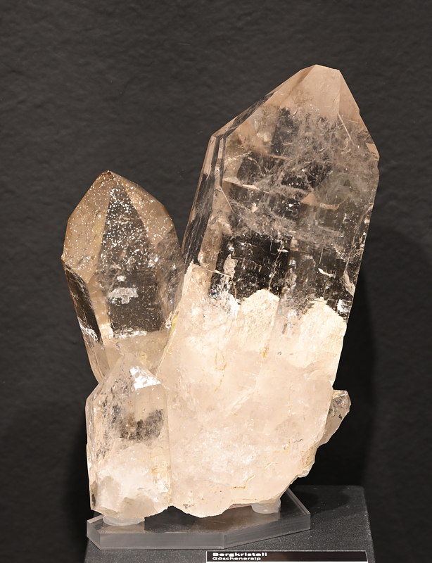 Bergkristall| H: 11 cm; F: Göscheneralp UR; Sammlung: Peter Buchmann