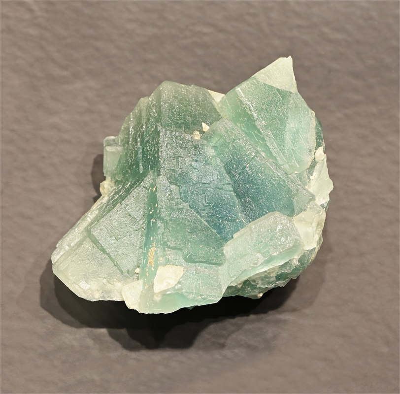 Grüner Fluorit| B: 6 cm; F: Appenzell AI; Sammlung: Josef Breitenmoser, René Zimmermann