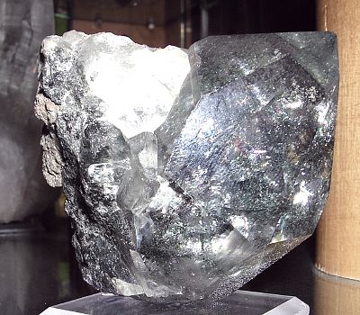 Quarzeinzelkristall mit Chloriteinschluss| H: 8cm