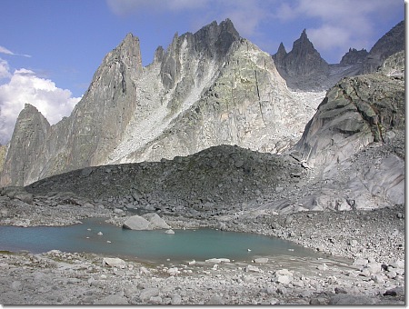 Der Feldschijen (2962 m.ü.M.) mit seinen imposanten Zacken